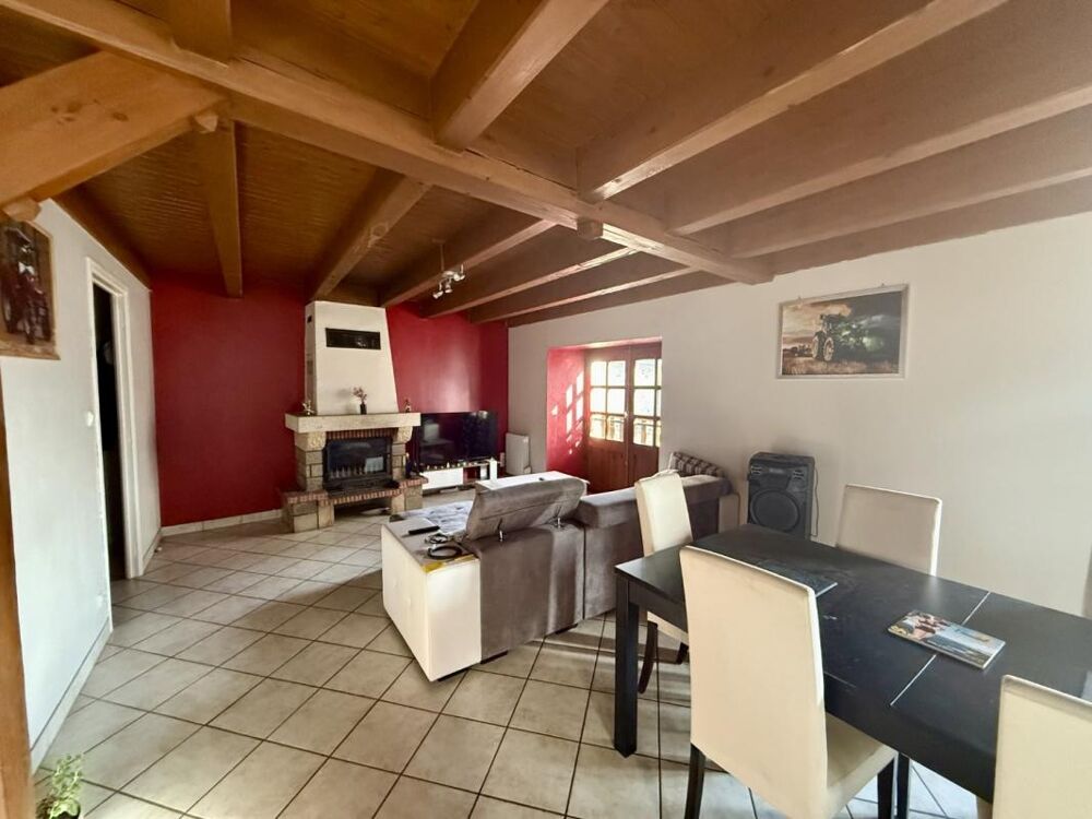 MAISON DE VILLAGE + GARAGE - ROSIERES