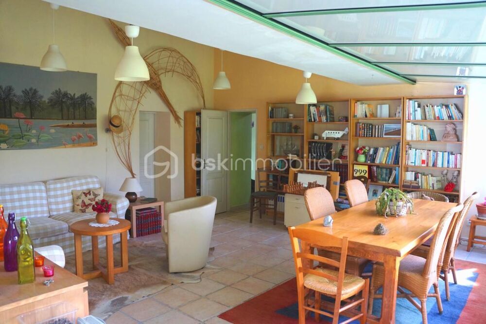 Ensemble immobilier 377m²