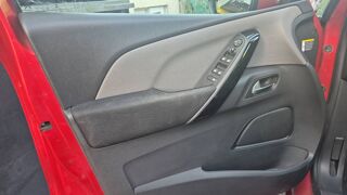 Grand C4 Picasso 1.6 HDi 120 Feel 2017 occasion 23000 Gueret