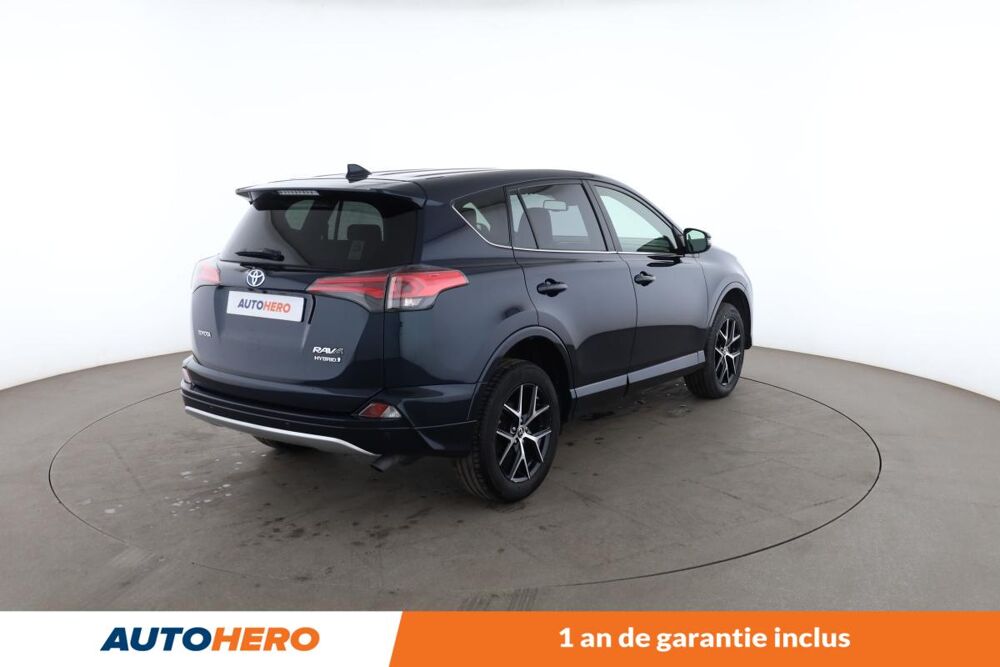 RAV 4 2.5 Hybride Dynamic 2WD 197 ch 2017 occasion 92130 Issy-les-Moulineaux