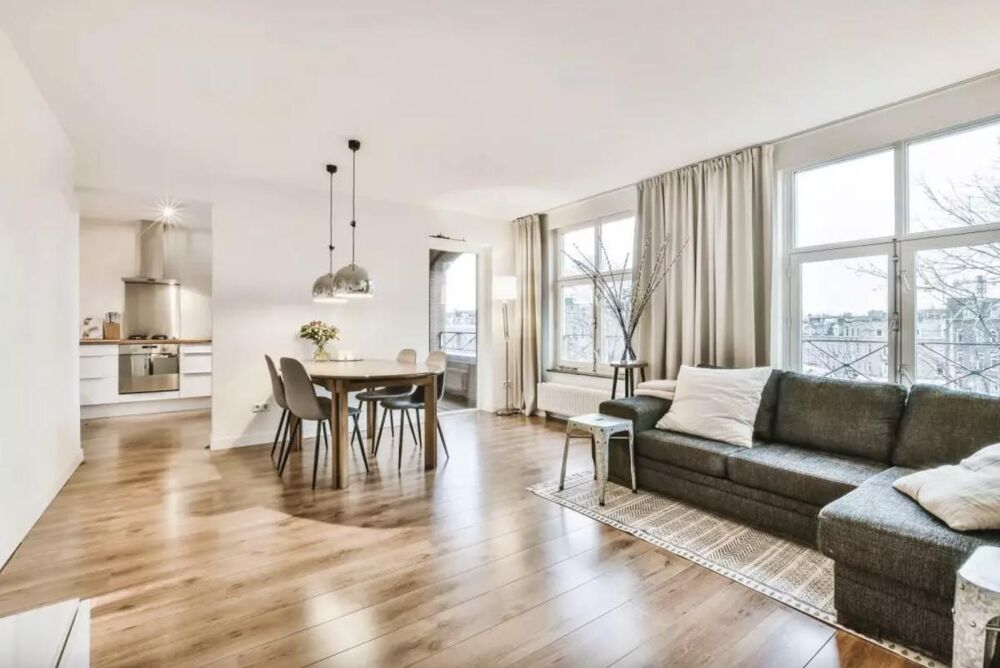 Vente Appartement 3 PIECES EN ETAGE AVEC BALCON Levallois perret
