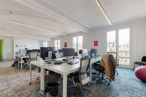 A louer bureaux climatis&eacute; avec balcon filant 37091 75009 Paris