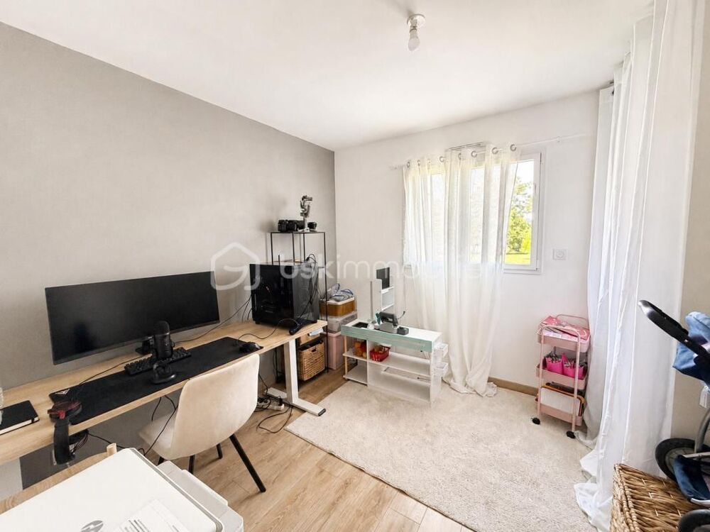 Vente Maison En Exclusivité, Maison de plain-pied PMR 4 chambres 115m2 Vitre