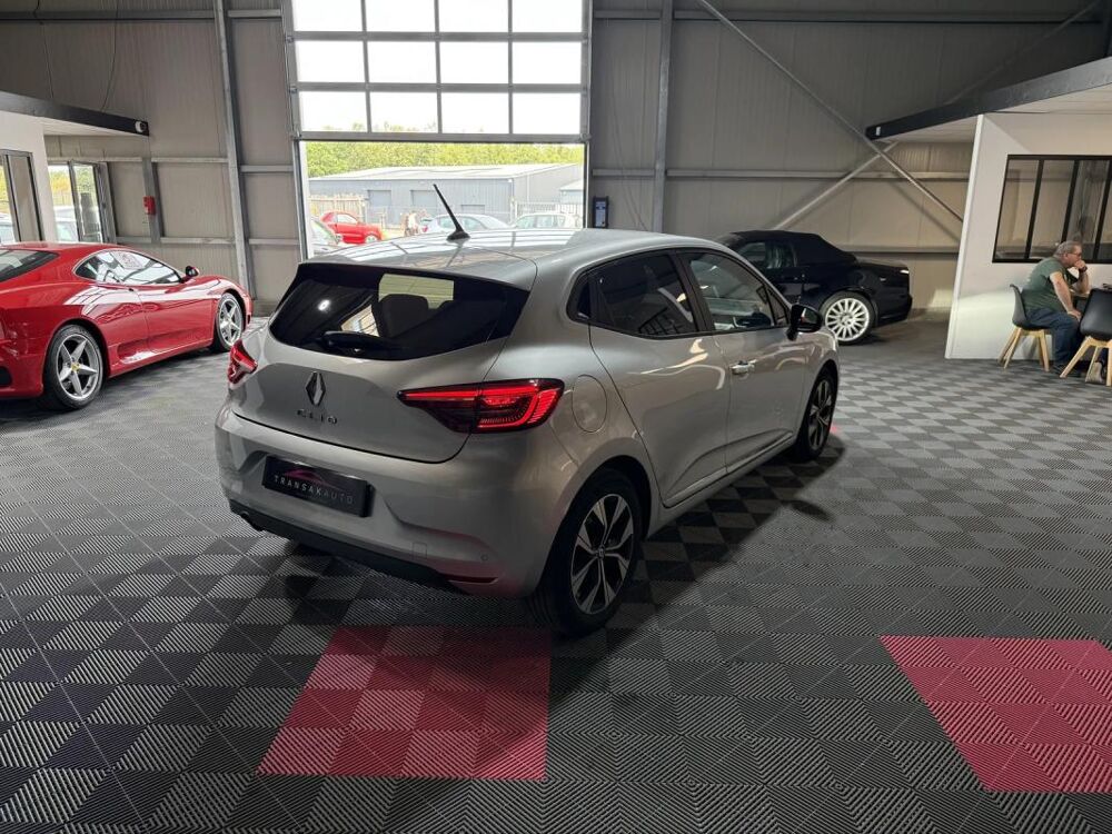 Clio V Evolution 2023 occasion 85190 Venansault