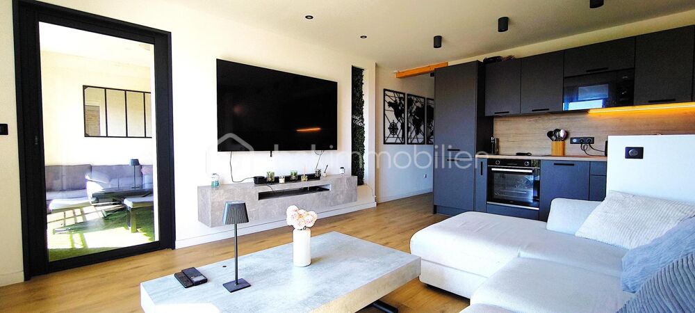 Vente Appartement Magnifique appartement T3 ,de 51 m2 habitable ,situé sur le Golf et domaine de Pont-Royal , avec une place de parking privée , u Mallemort