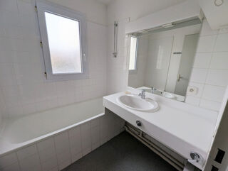  Appartement  vendre 3 pices 66 m