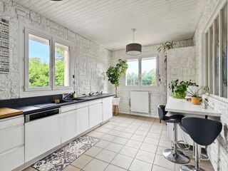  Appartement � vendre 4 pi�ces 139 m�