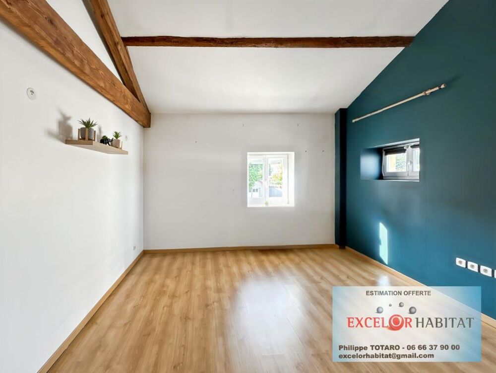 Vente Maison MAISON DE VILLE 117 M² 3 CHAMBRES Suite parentale TERRASSE 50 M² grands volumes 117 m² habitables Macon