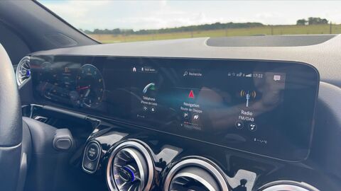 Classe GLA II 200 163 7G-DCT Business Line 2021 occasion 76230 Isneauville