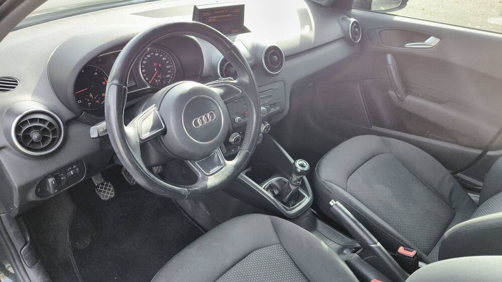 A1 1.6 TDI 105 Attraction 2013 occasion 71100 Chalon Sur Saone