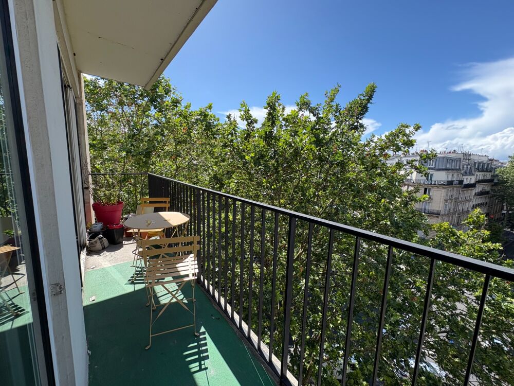Vente Appartement Paris 18e – Ordener / Marcadet – 6ème étage avec ascenseur, balcon-terrasse et vue dégagée Paris 18