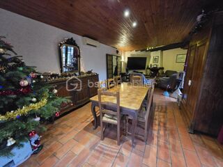  Maison � vendre 10 pi�ces 261 m�