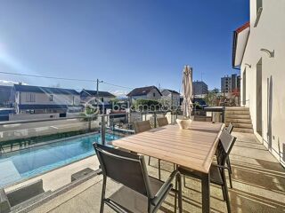  Maison � vendre 7 pi�ces 180 m�