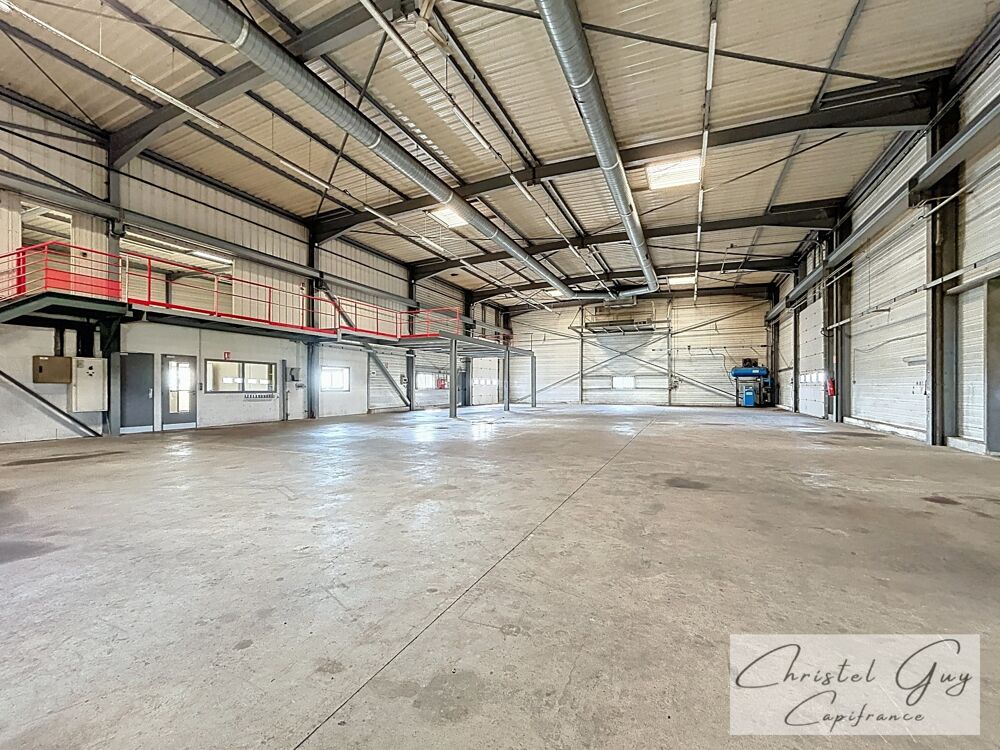   Local/bureau/Entrepôt à vendre SAINT PATERNE RACAN (37), 30 minutes de Tours 