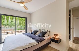  Villa à vendre 7 pièces 309 m²