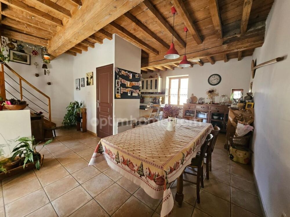 MONTANAY (69250) à vendre MAISON DE VILLE 130 m²  JARDIN  GARAGE  3/4 CHAMBRES