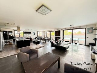  Maison à vendre 6 pièces 215 m²
