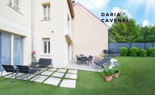  Maison � vendre 7 pi�ces 250 m�