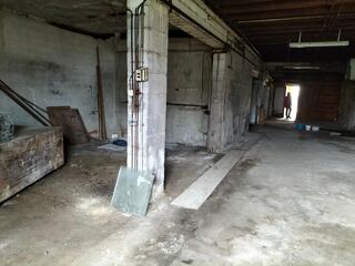  Maison  vendre 8 pices 320 m