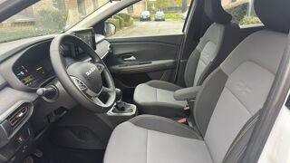 Jogger 1.6 Hybrid 140 BVA6 Extreme 7pl 2025 occasion 59491 Villeneuve D Ascq