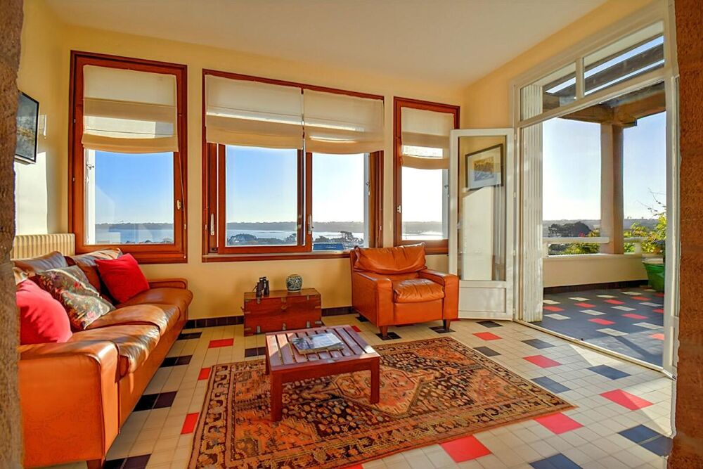 Vente Propriété/Château Vente Maison de caractère avec vue mer, entre le port et le centre-ville de Perros-Guirec (22700) Perros guirec
