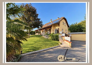 Vente Maison SAINT-CHEF (38), Maison à vendre 7 pièces  – 150 m² habitables – 4 chambres – Piscine – Terrain 1 192 m² – Garage - Panneaux sol Saint chef