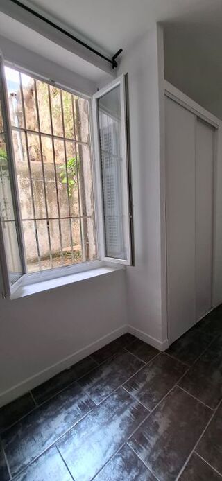  Appartement à louer 2 pièces 44 m²