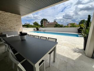  Villa à vendre 5 pièces 186 m²