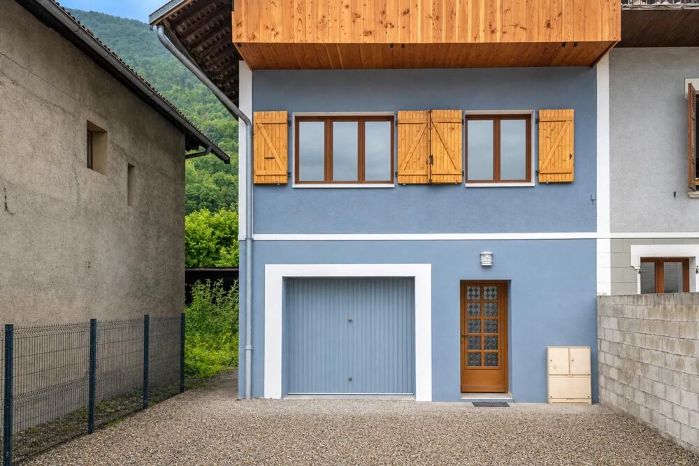 Maison de 4 pièces de 90 m² à Monthion