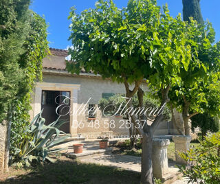  Villa  vendre 5 pices 260 m