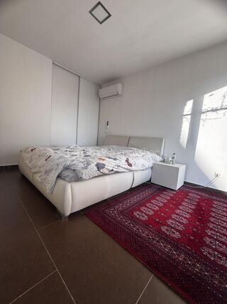  Maison à vendre 15 + pièces 210 m²