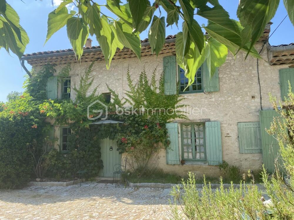 MAS PROVENÇAL DU XVIII? SIÈCLE (APT EN LUBERON 84) VUE LAVANDES  3 LOGEMENTS  de type T12- PISCINE  FORT POTENTIEL TOURISTIQ