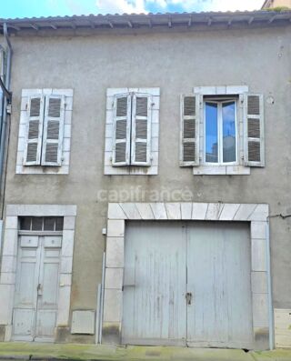  Immeuble à vendre 15 + pièces 616 m²