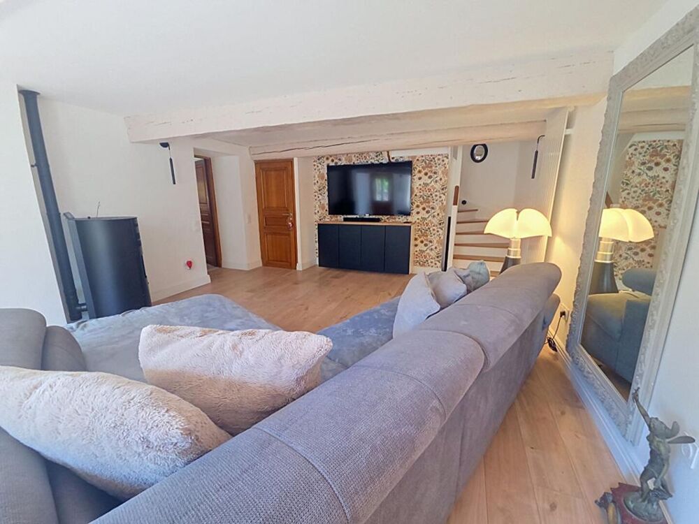 CHARME ET AUTHENTICITE - SEILLANS -