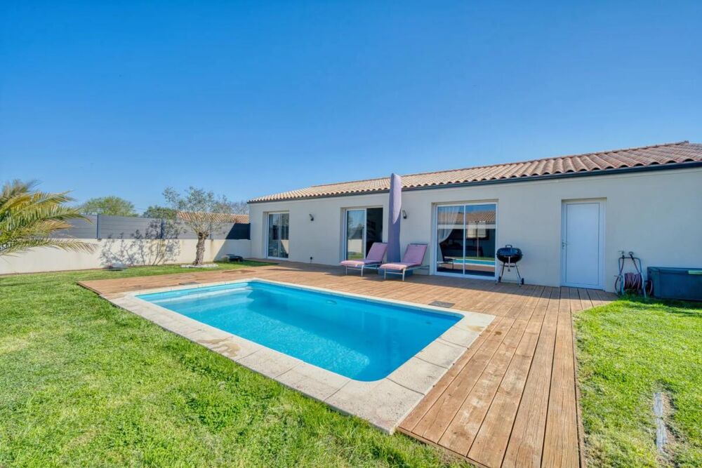 Vente Maison Maison moderne 95m² avec jardin et piscine à Saint-Agnant Saint agnant