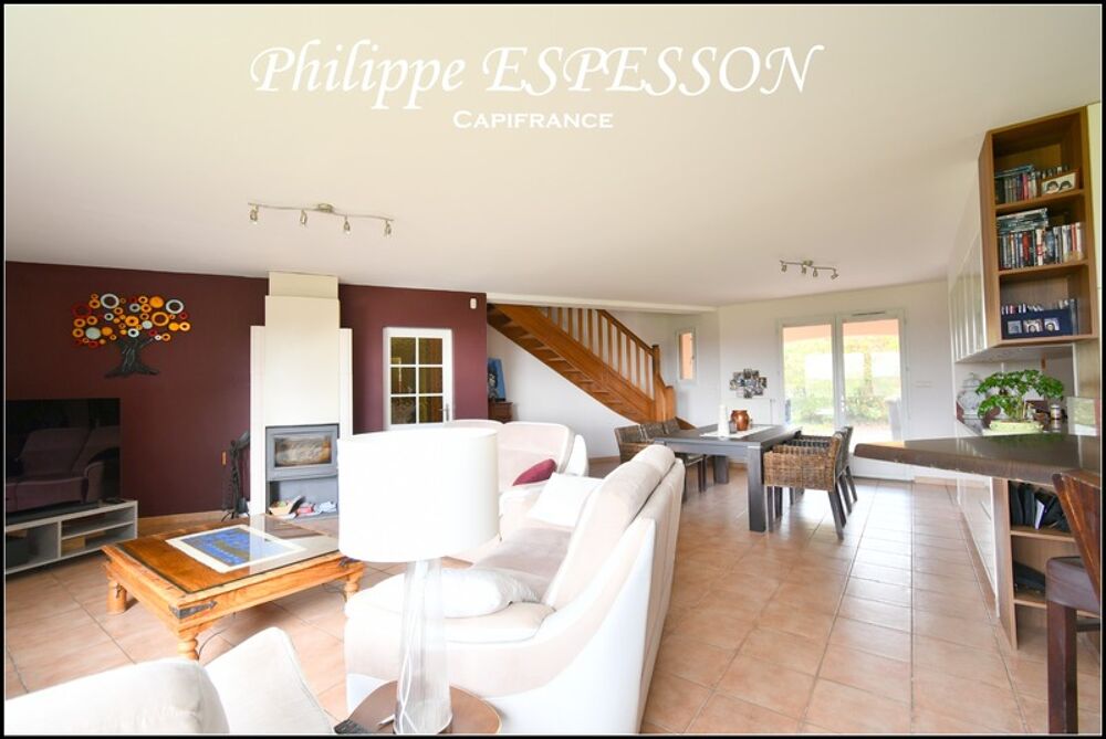 MAISON COMTEMPORAINE SUR TERRAIN DE 9430M2 AVEC PISCINE SAINT PARDOUX ISAAC