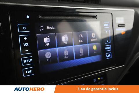Auris 1.8 Hybride Collection CVT Auto 136H 2018 occasion 92130 Issy-les-Moulineaux