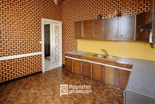  Propri�t�/ch�teau � vendre 10 pi�ces 197 m�