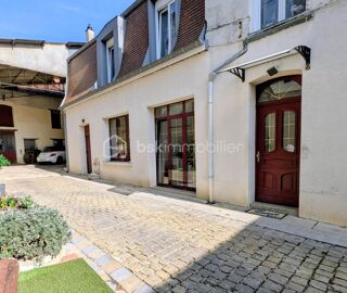  Propriété/château à vendre 6 pièces 173 m²