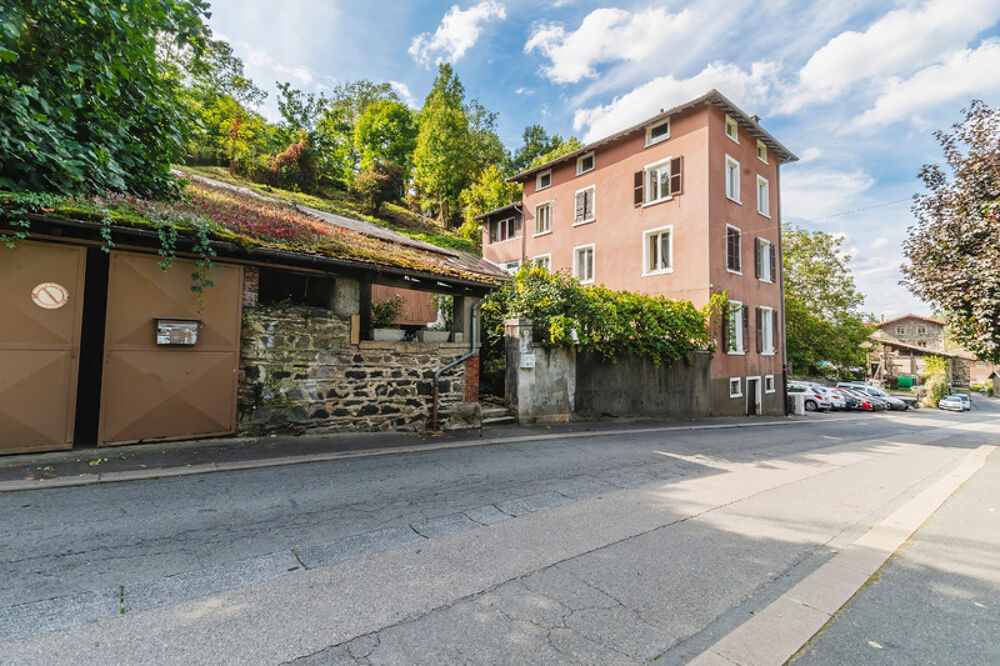 Vente Maison Maison à vendre 8 pièces - 275m2 - 4 Ch. + 2 studios - COURZIEU (69) Courzieu