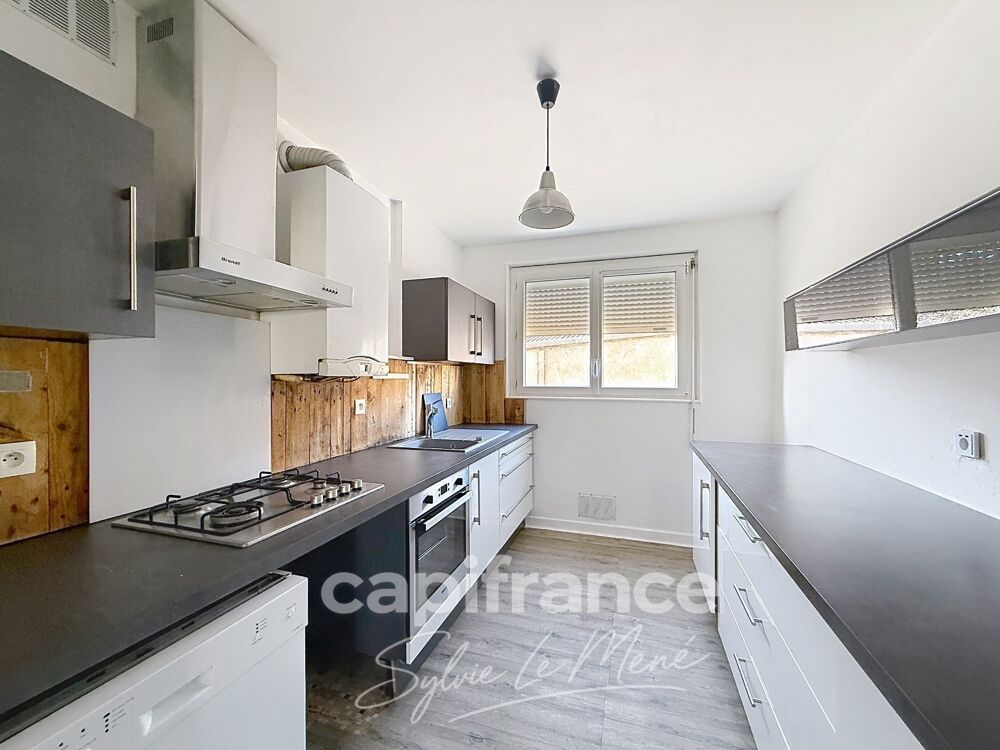 Vente Appartement À vendre appartement T3 71 m² à vendre à Pontivy – 2 chambres, balcon, cave et parking Pontivy