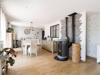  Maison  vendre 7 pices 126 m