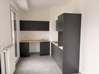  Appartement � louer 5 pi�ces 93 m�