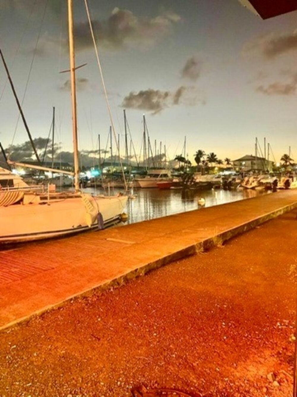 Vente Terrain EN EXCLUSIVITE - UNIQUE TERRAIN A VENDRE VUE MARINA ET GOLF - SAINT FRANCOIS (971) Saint francois