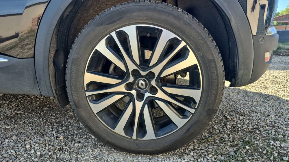 Captur 1.6 E-Tech Plug-in 160 EDC6 Initiale Paris 2020 occasion 89360 Percey