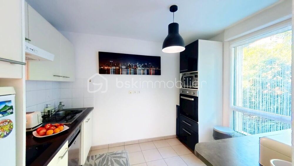 Vente Appartement Bel appartement T3 lumineux avec terrasse, piscine et stationnements sécurisés - Grenade (31330) Grenade