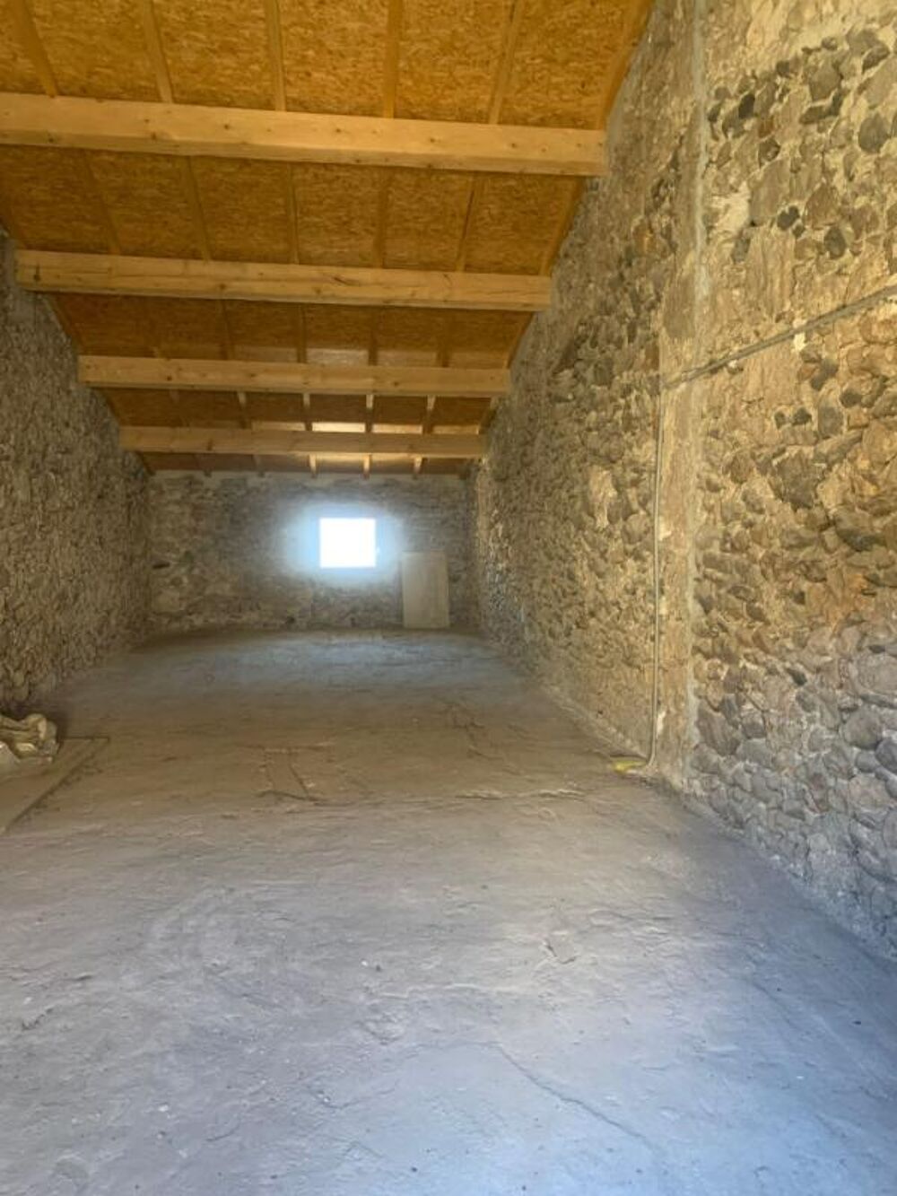 Vente Maison Très belle maison de village avec terrasse et garage Cabrieres