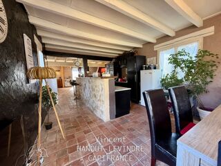  Maison à vendre 12 pièces 259 m²