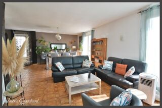  Maison  vendre 8 pices 192 m