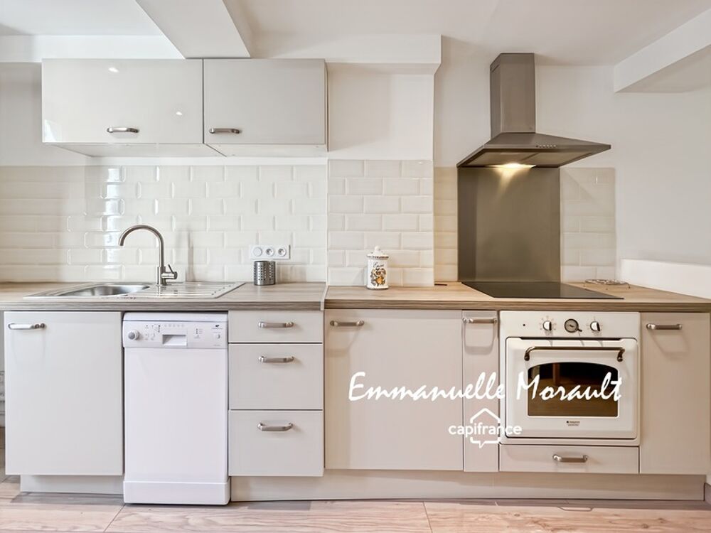 Appartement T2 entièrement rénové à BAGNOLS EN FORET (83)